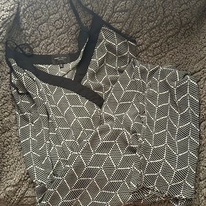 Fashionable pattern romper